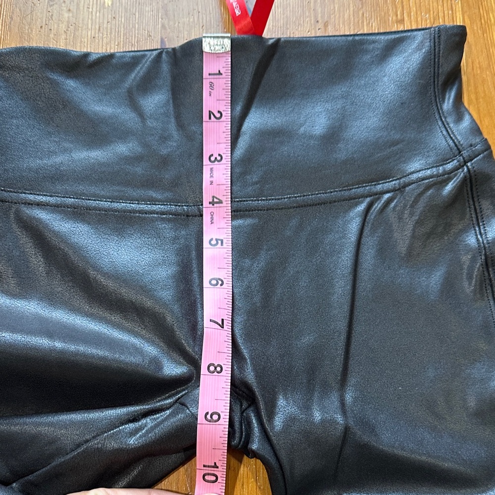 SPANX Shiny Black Leggings - Picture 7 of 12